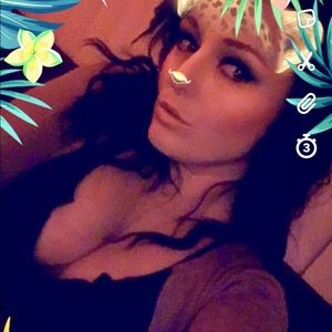 Meet your Posher, Brittney